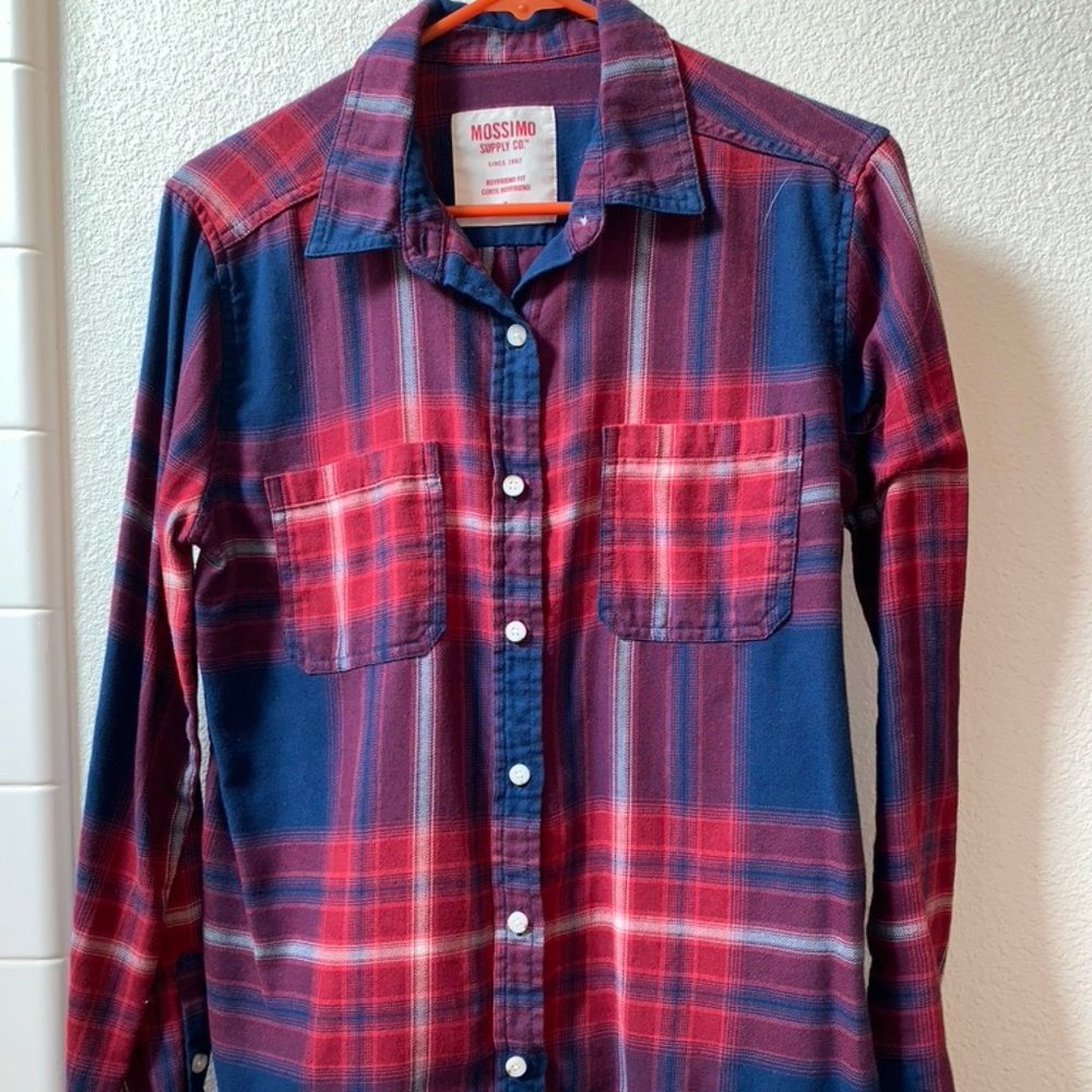mossimo supply co red and blue flannel